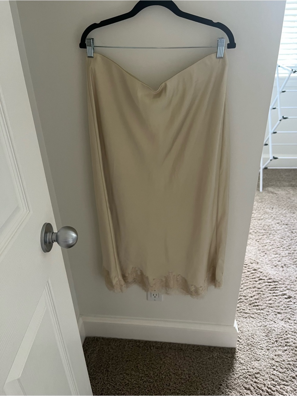 Oak and Fort Satin Slip Skirt with Lace Trim
